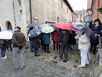 sommerh gaestefuehrung im regen 200